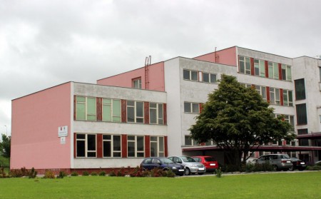 Gymnázium Golianova